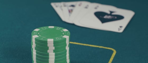Texas Hold'em Online: Learning the Basics